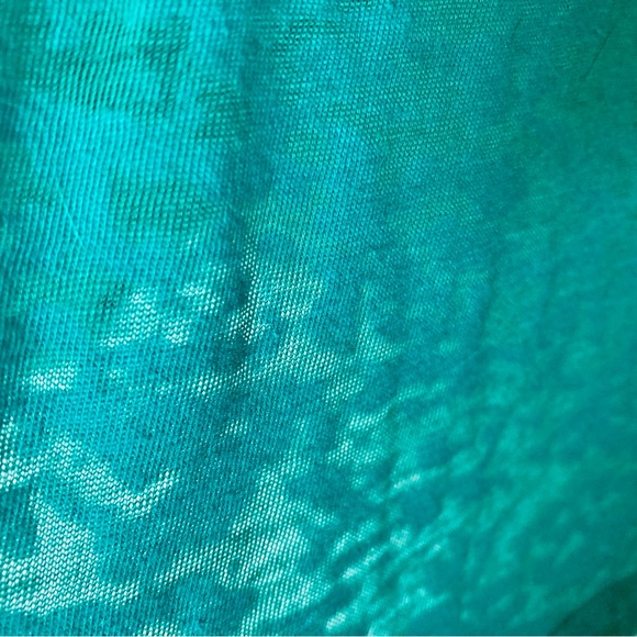 Nollie Semi-Sheer, Boxy Lightweight Crop Top - S - Picture 4 of 5